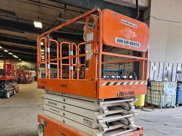 2017 Snorkel S4732E