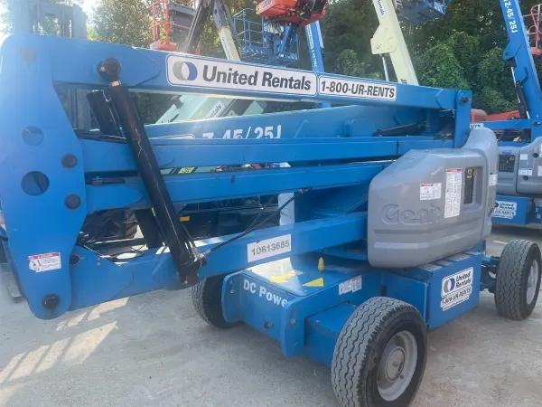 2017 Genie Z-45/25J DC Articulating
