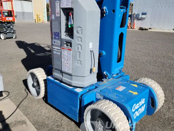 2017 Genie Z-30/20N RJ Articulating