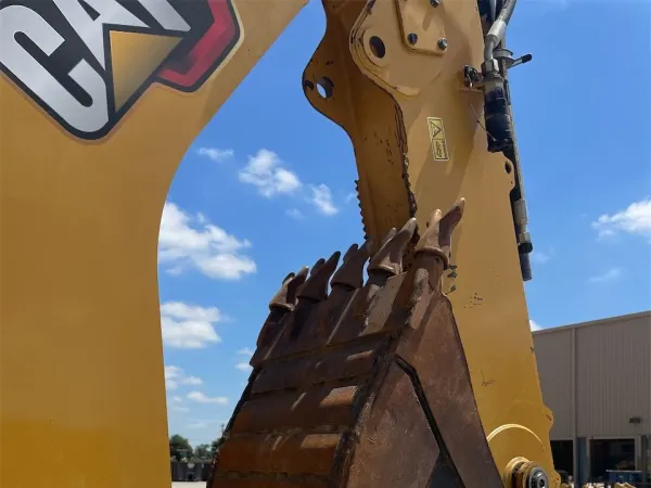 2022 Caterpillar 420 XE