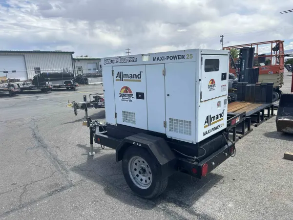 2017 Allmand Maxi-Power 25