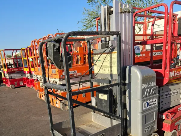 2017 JLG 20MVL Self-Propelled One-Person