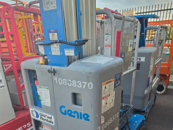 2018 Genie GR-20 Self-Propelled One-Person