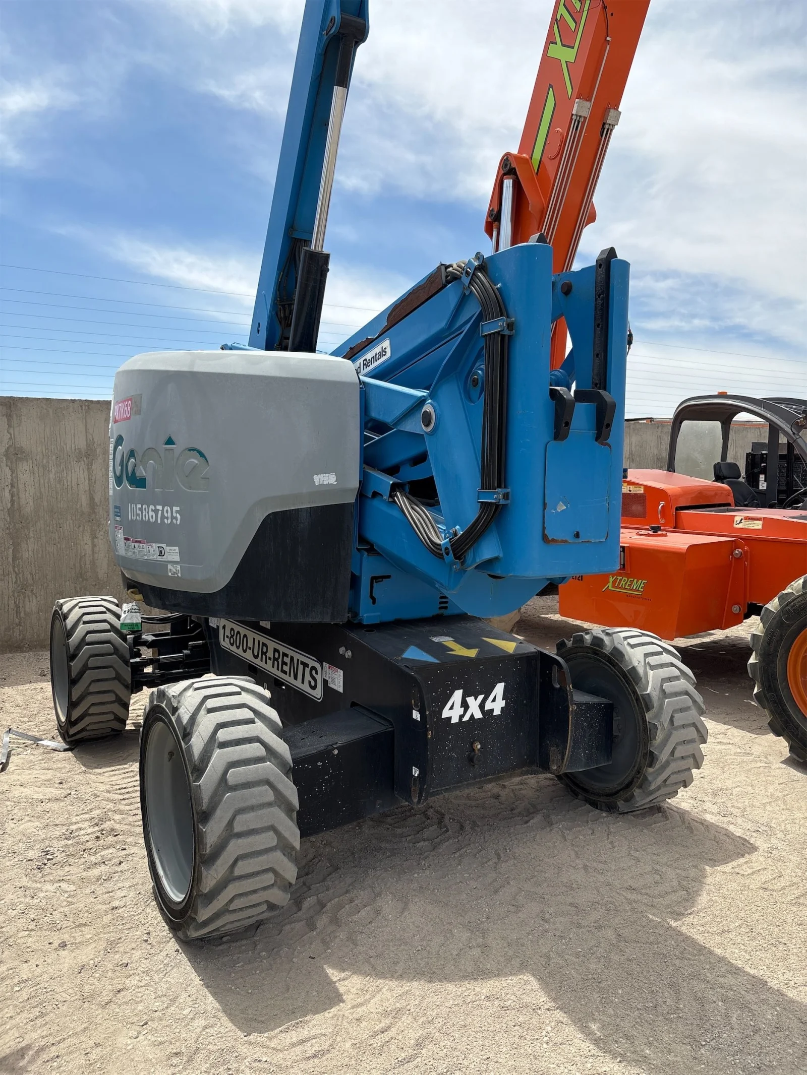 2017 Genie Z-62/40J Articulating