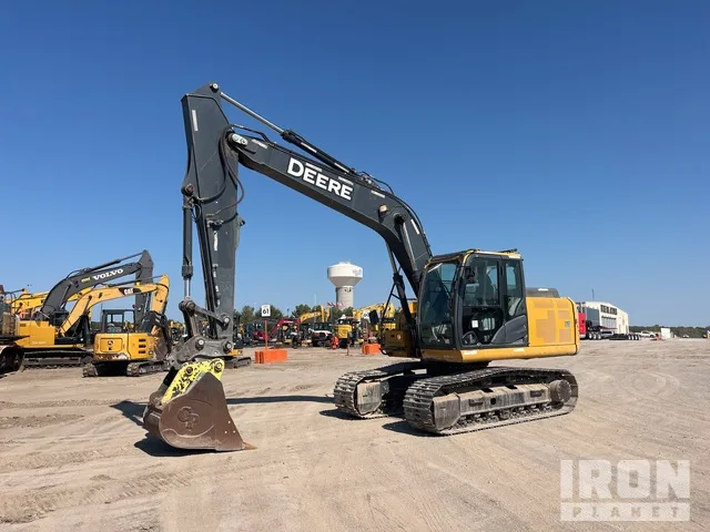 2019 John Deere 160G LC
