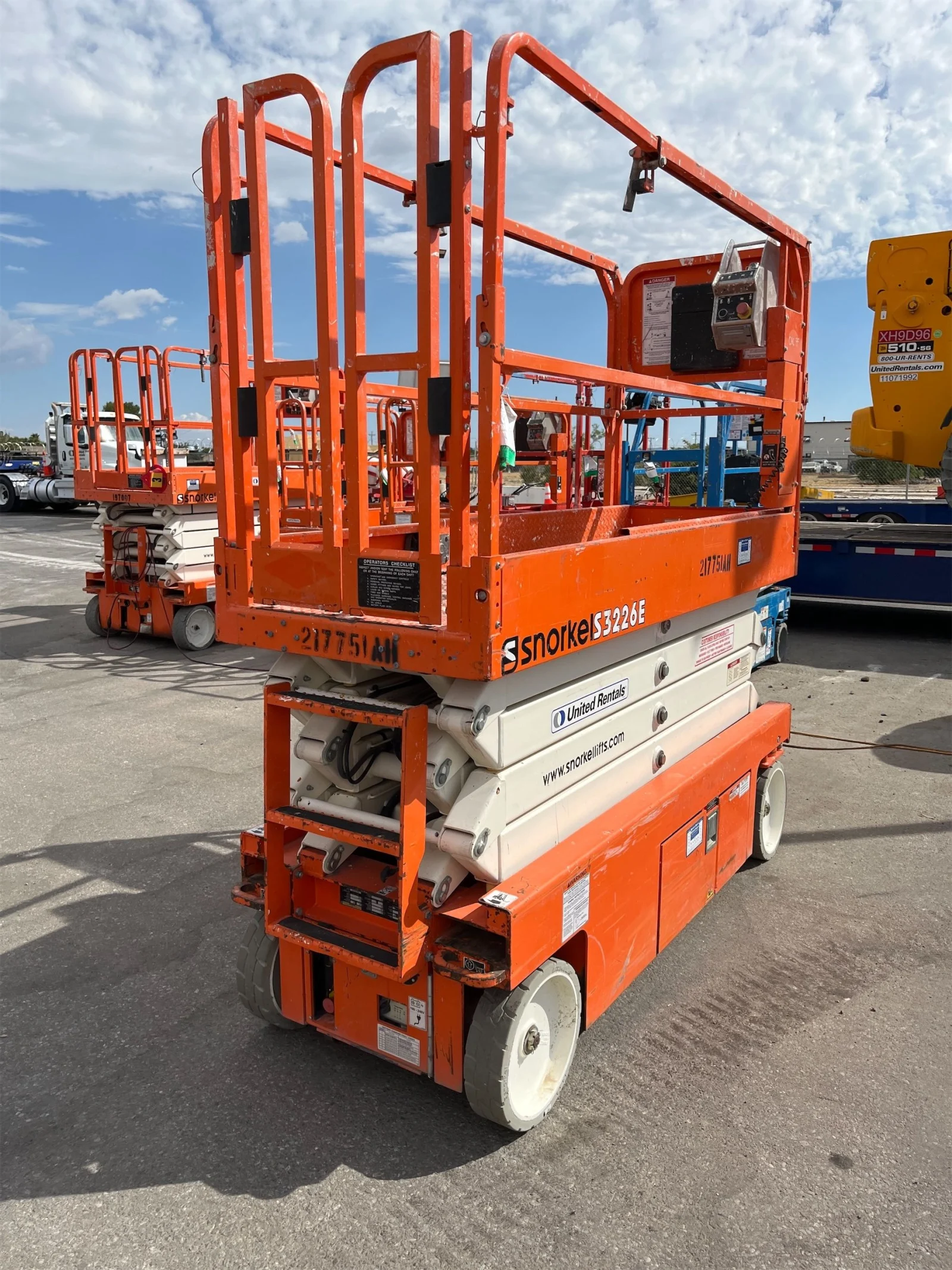 2018 Snorkel S3226E