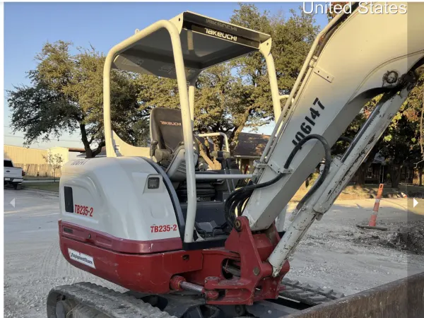 2020 Takeuchi TB235-2R