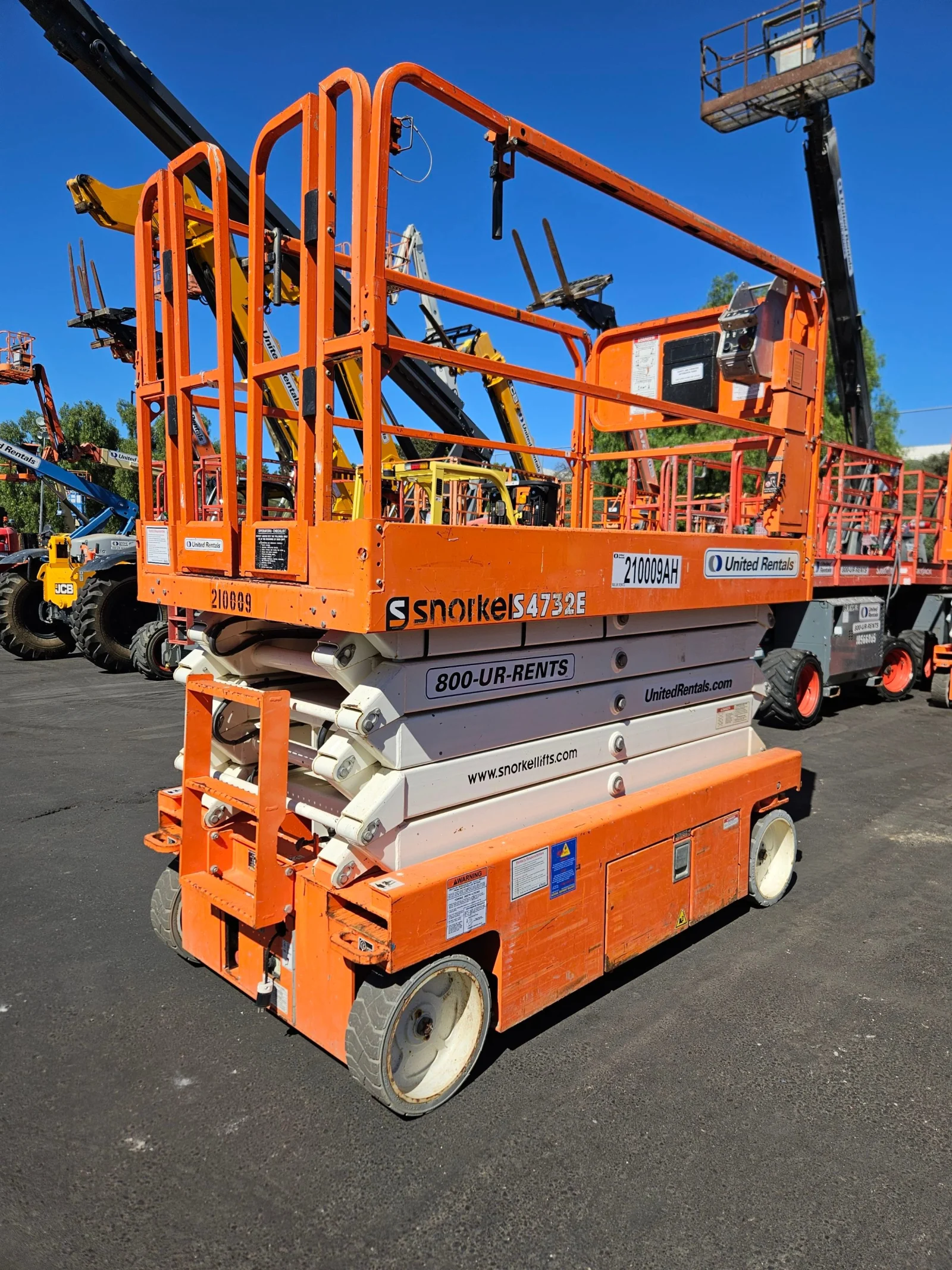 2018 Snorkel S4732E