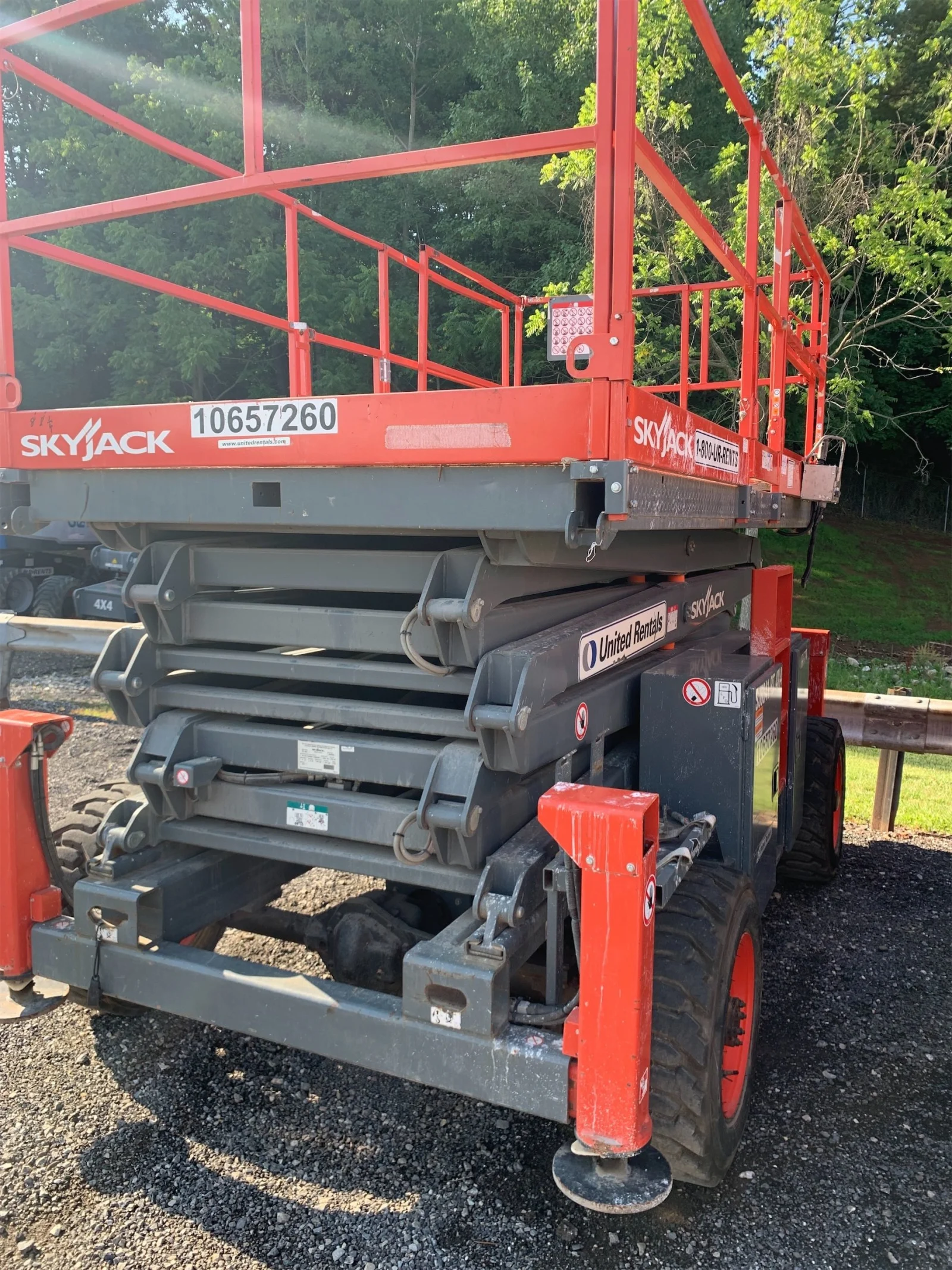 2017 Skyjack SJ8841RT Rough Terrain
