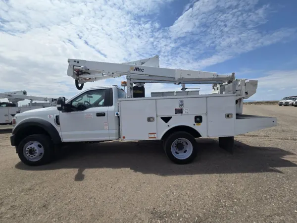 2022 FORD F550 4X4 DIESEL