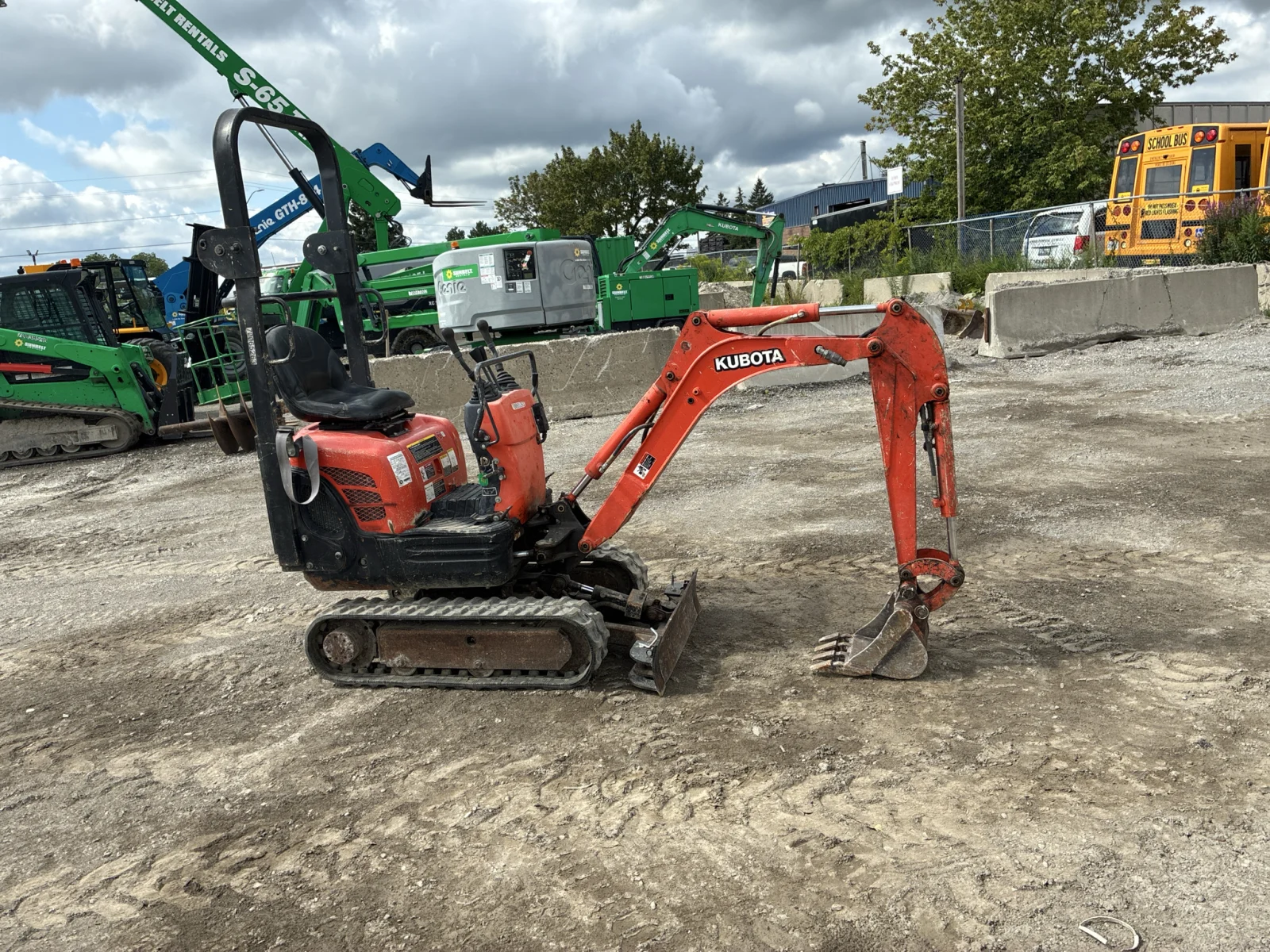 2020 Kubota K008