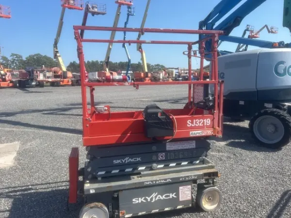 2022 Skyjack SJ3219