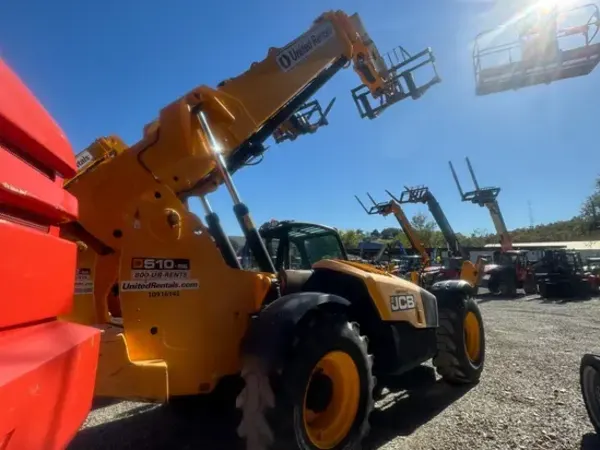 2019 JCB 510-56