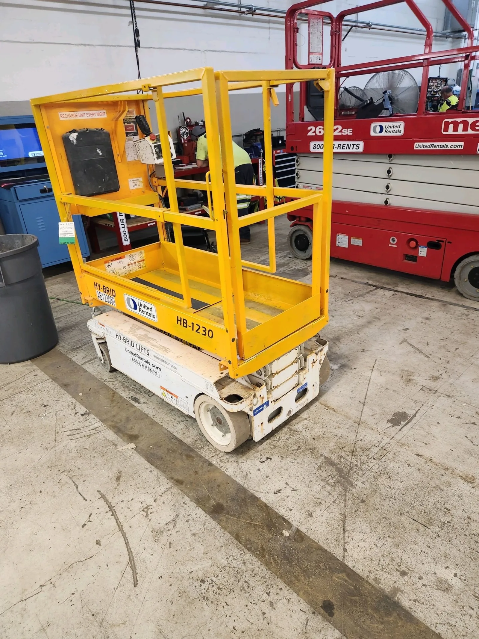 2016 Hy-Brid-Lifts HB1230