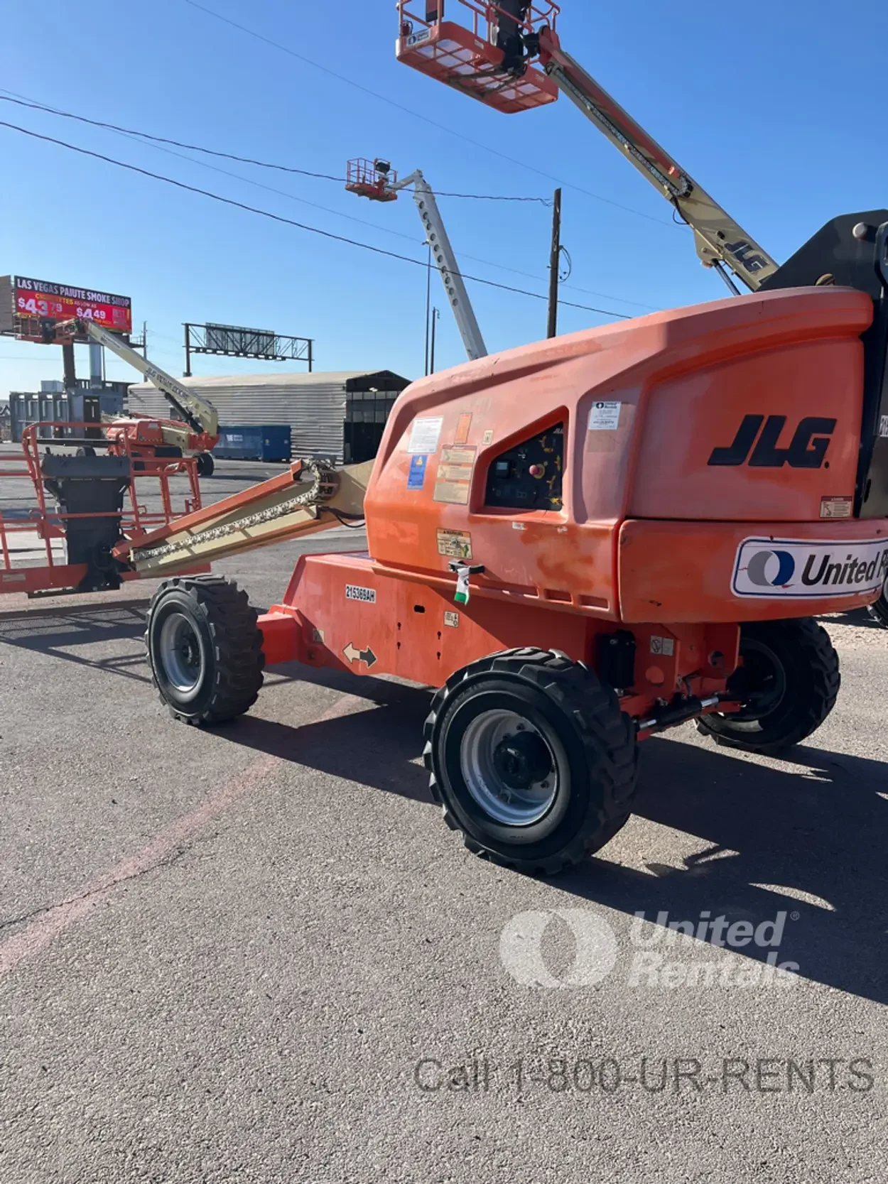 2018 JLG 400S
