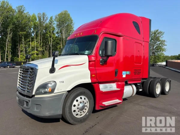 2017 Freightliner Cascadia 125