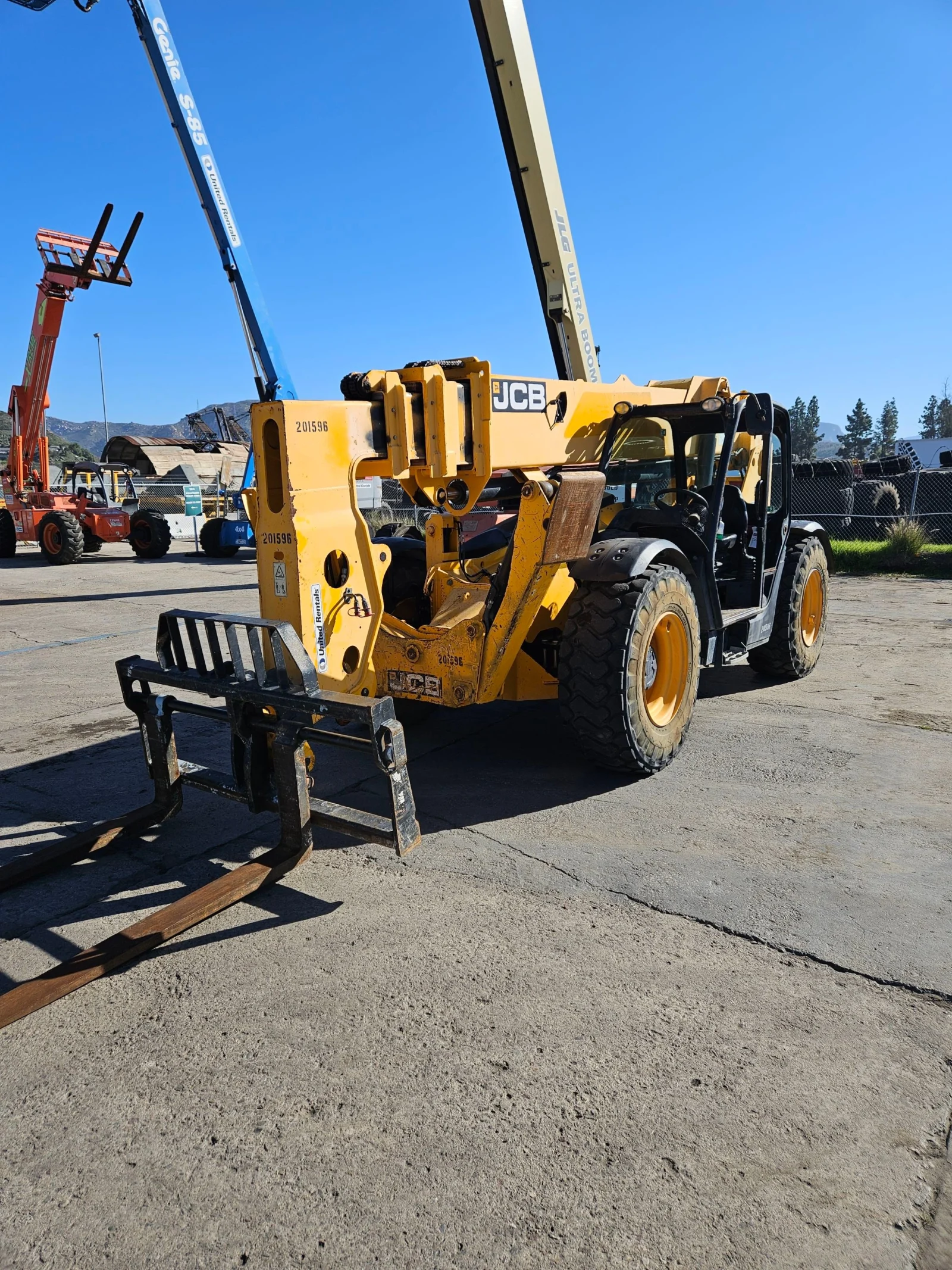 2017 JCB 510-56