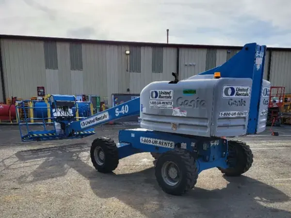 2017 Genie S-40