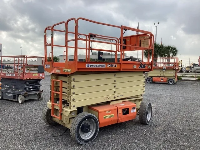 2019 JLG 4069LE