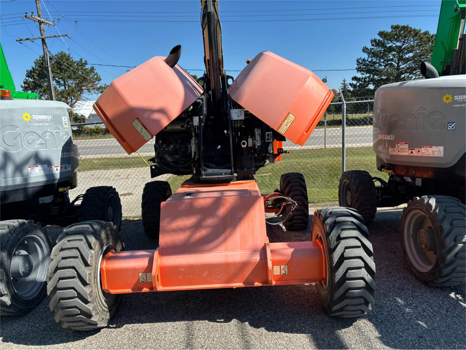2017 JLG 460SJ