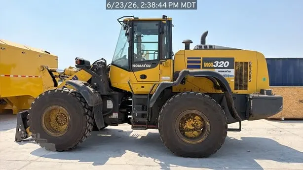 2024 Komatsu WA320-8