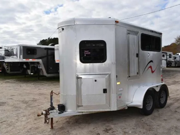 2001 CM Trailers Odyssey 2 Horse Trailer