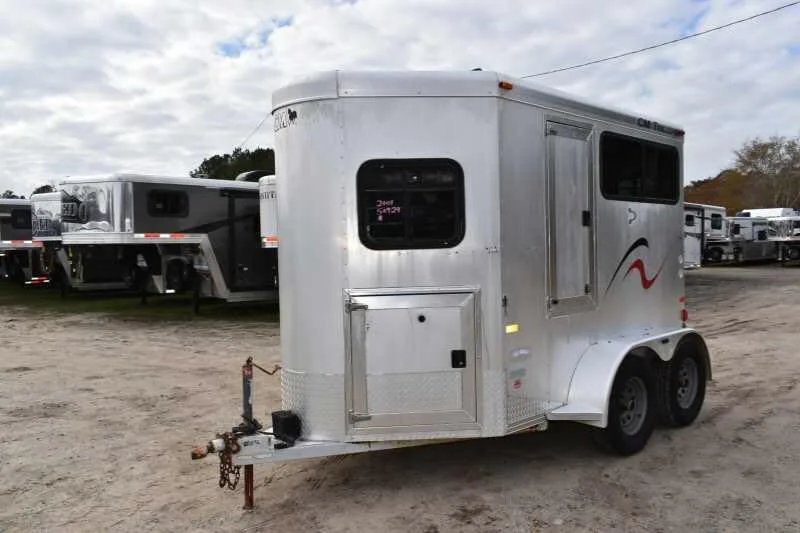 2001 CM Trailers Odyssey 2 Horse Trailer