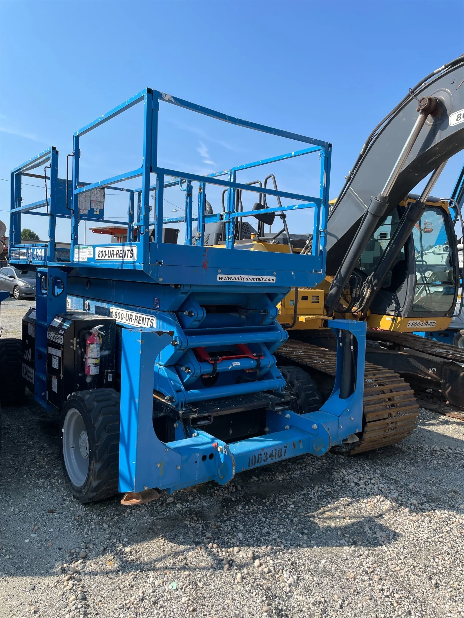 2018 Genie GS-4390 RT Rough Terrain