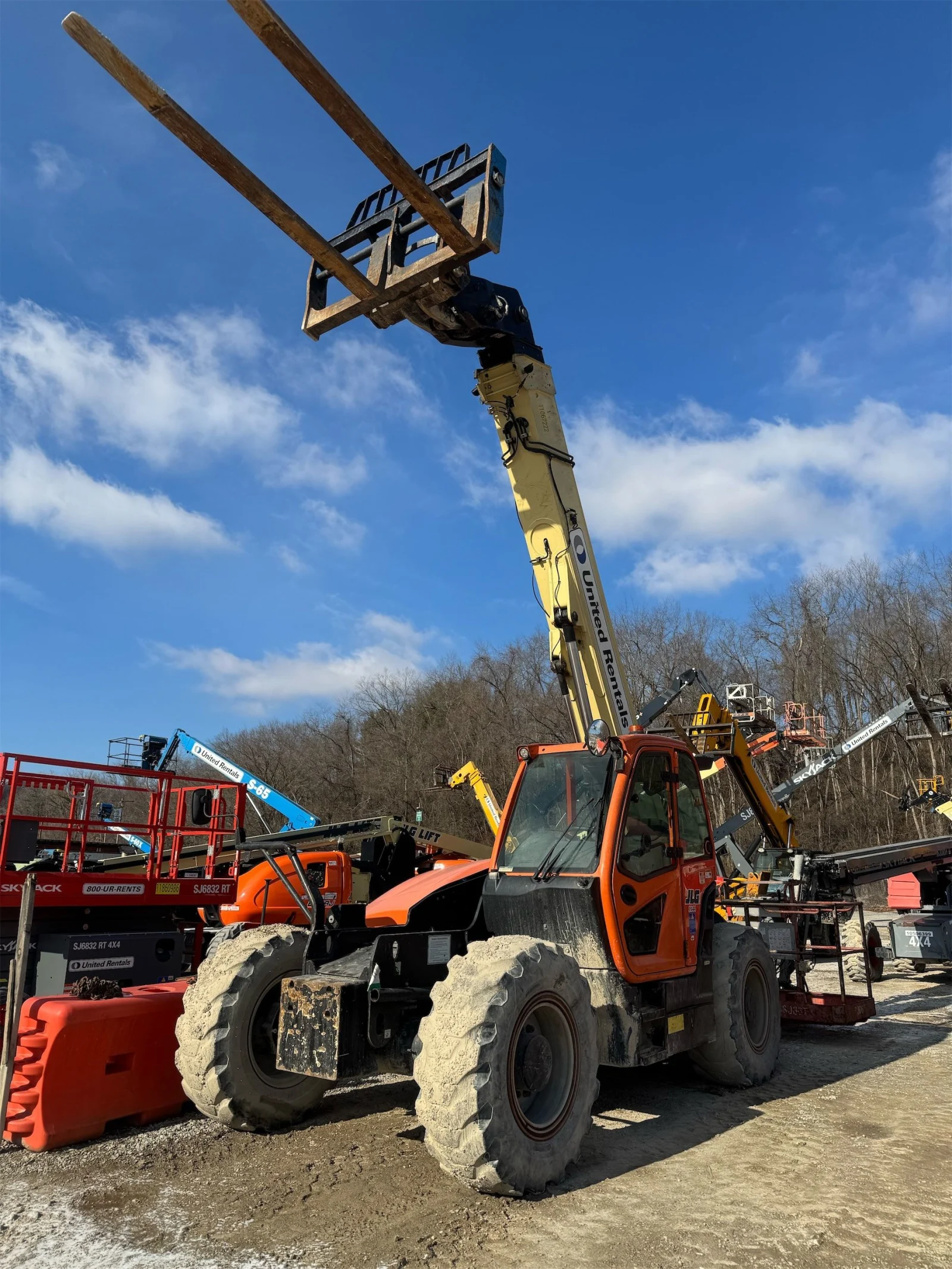 2020 JLG 1644