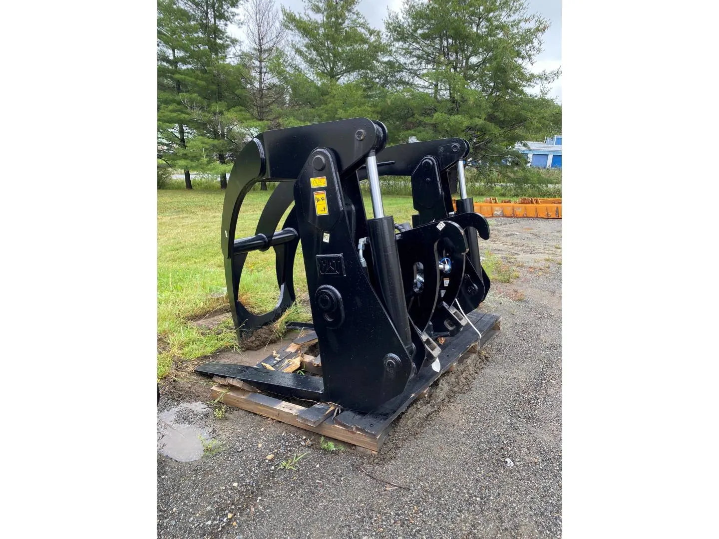 2022 Caterpillar GRAPPLEFORKS