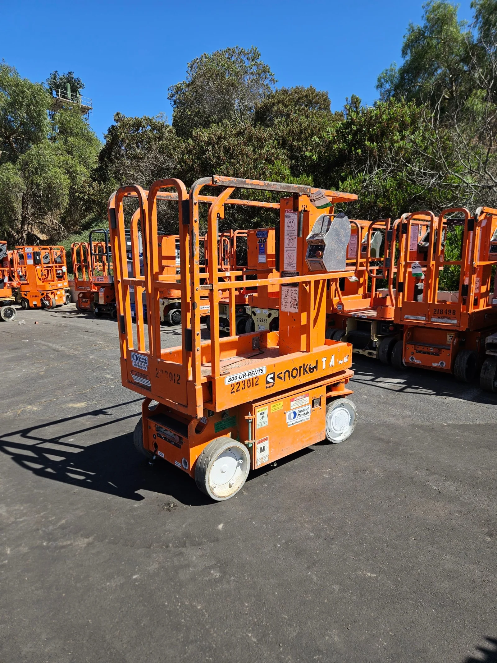 2019 Snorkel TM12E Self-Propelled One-Person