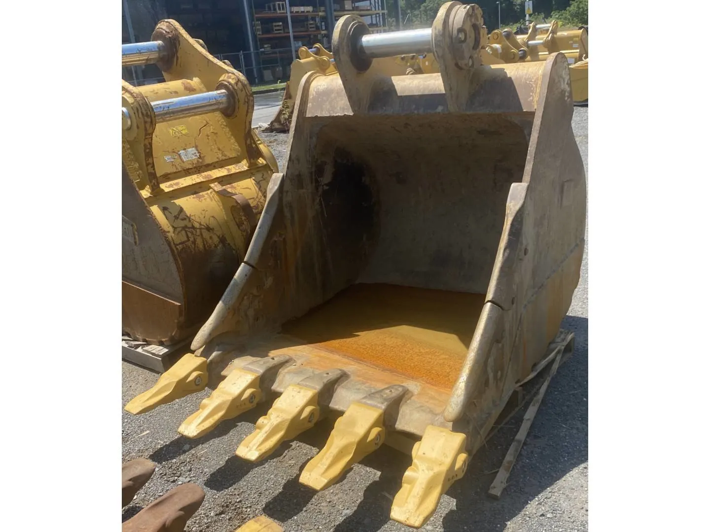 2023 Caterpillar CATERPILLAR 336-340 54INCH SEVERE DUTY BUCKET