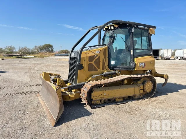 2022 Caterpillar D1