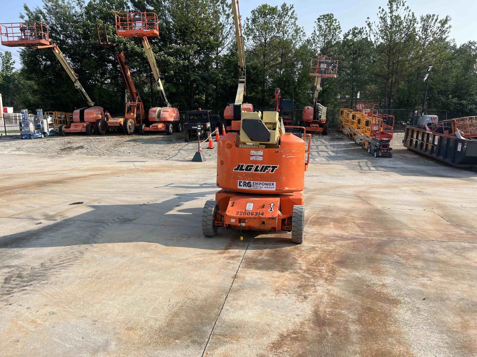 2008 JLG E400AJPN