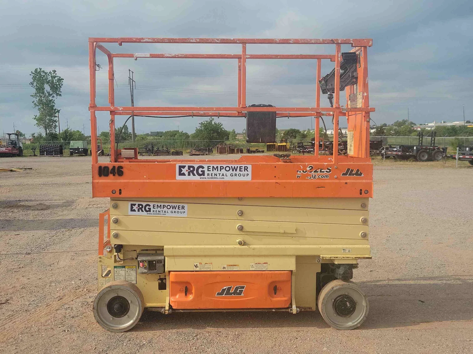 2015 JLG 2632ES