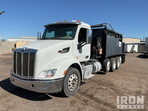 2017 Peterbilt 579