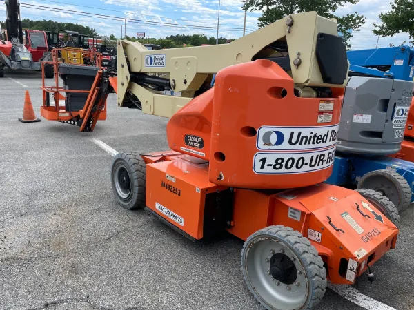 2016 JLG E400AJPN Articulating