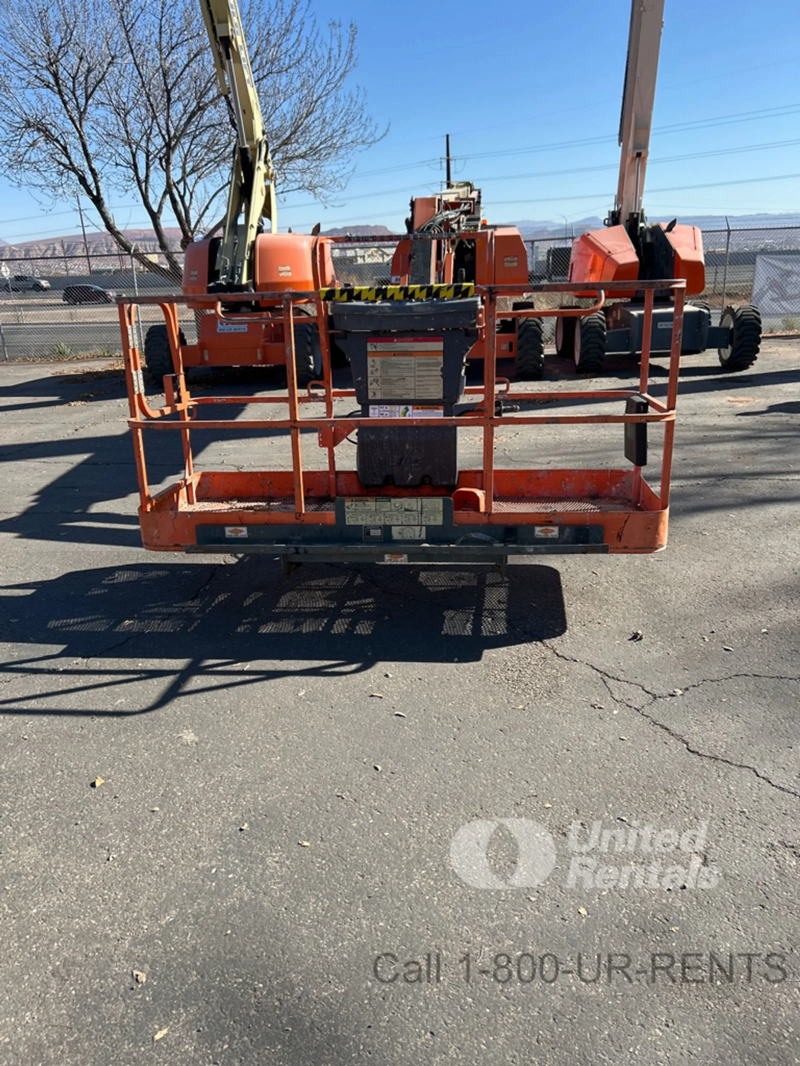 2017 JLG 860SJ