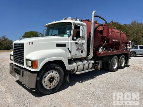 2009 Mack CHU613