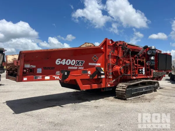 2018 Mobark 6400XT Wood Hog