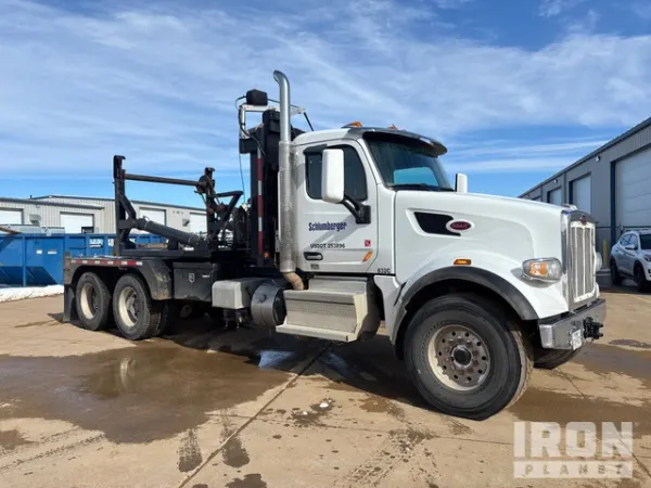 2020 Peterbilt 567