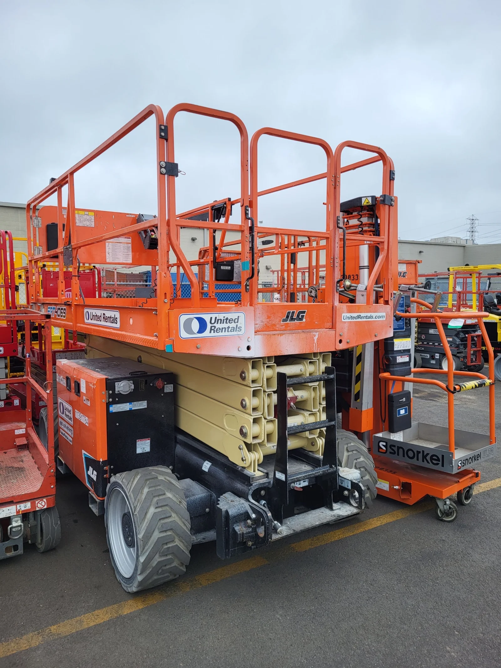 2022 JLG ERT4069
