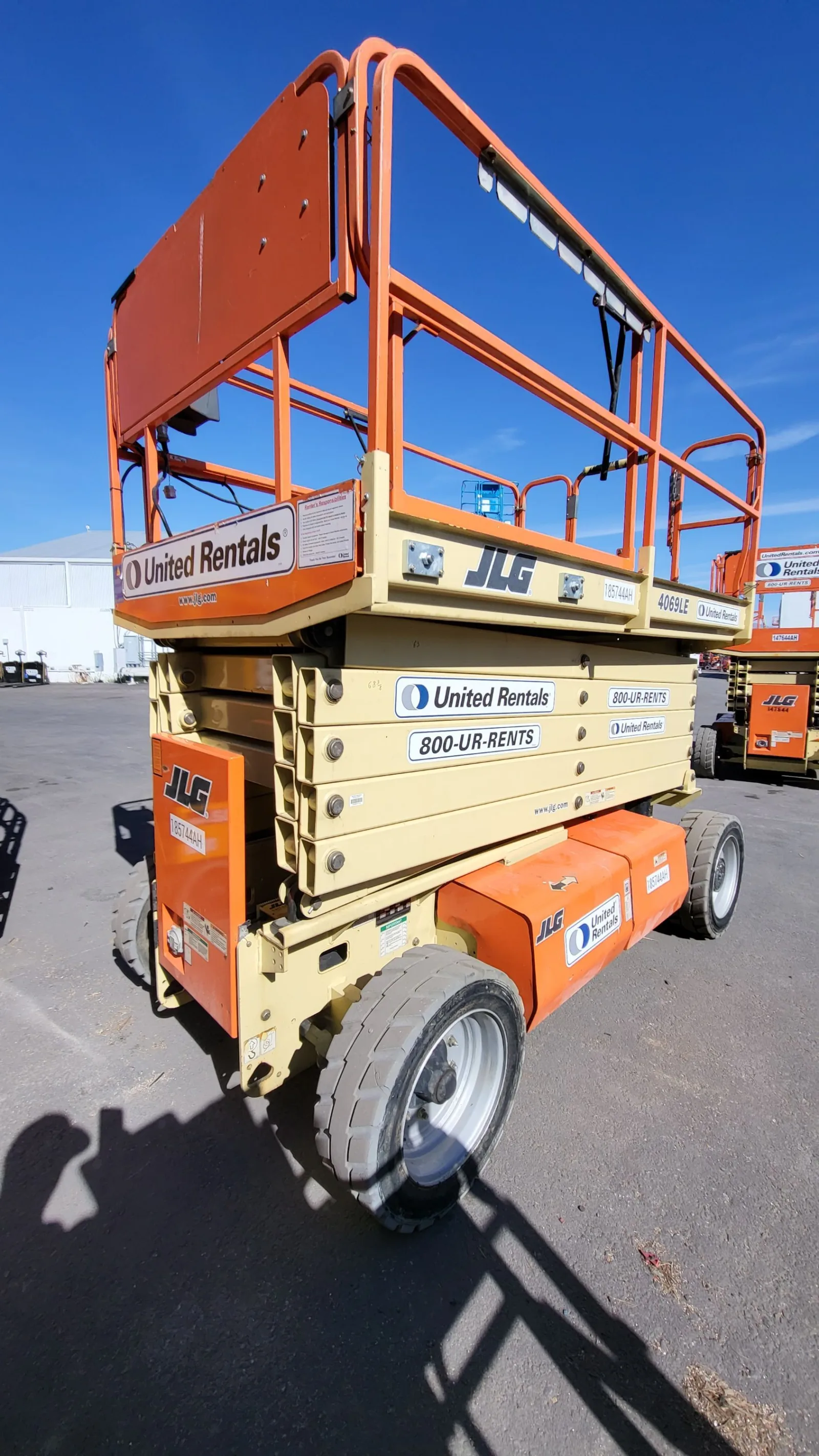 2017 JLG 4069LE