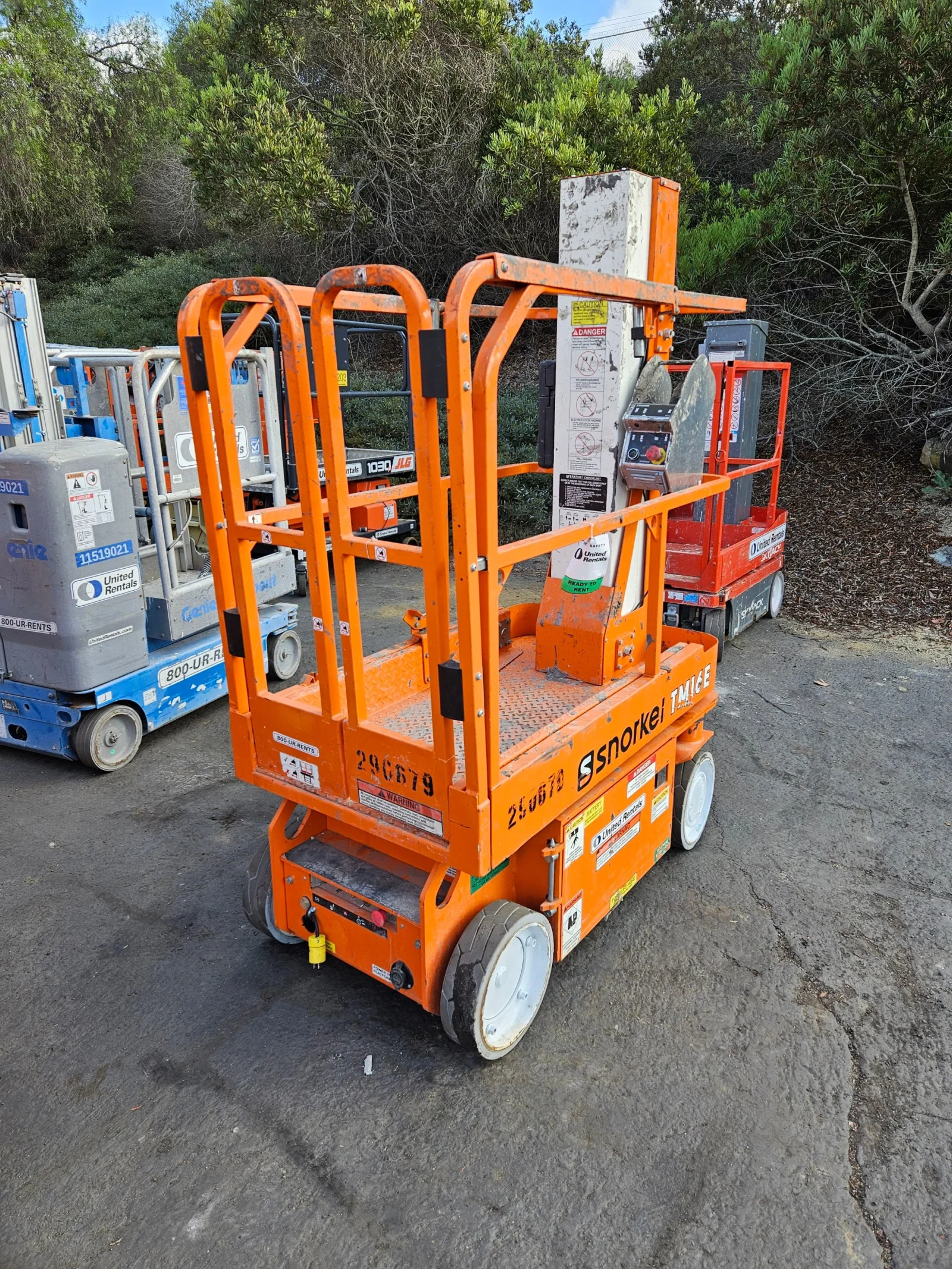 2022 Snorkel TM16E Self-Propelled One-Person
