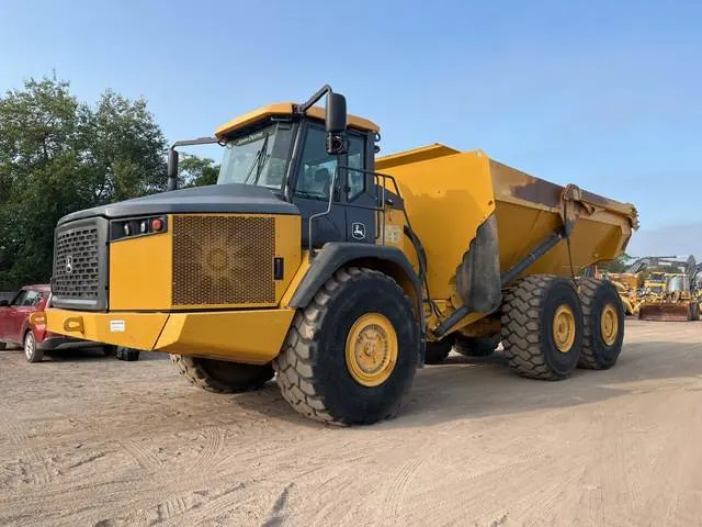 2019 John Deere 460E