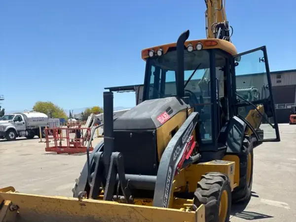 2020 John Deere 410L