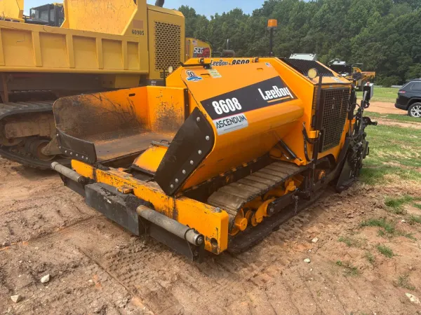 2023 LEE-BOY 8608