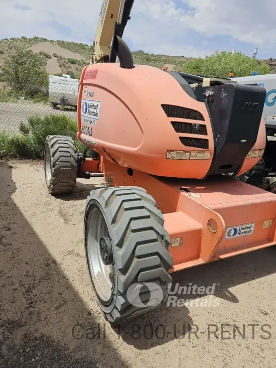 2017 JLG 600AJ Articulating
