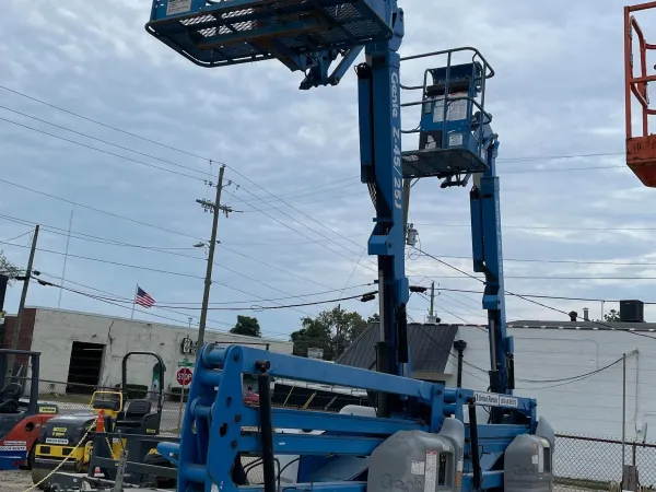 2013 Genie Z-45/25J-DC-Articulating