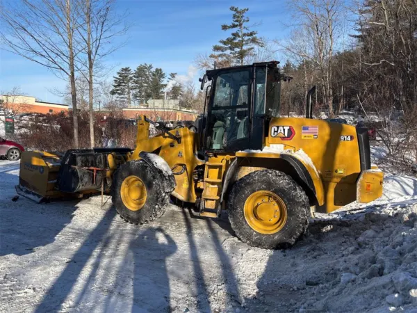 2024 Caterpillar 914